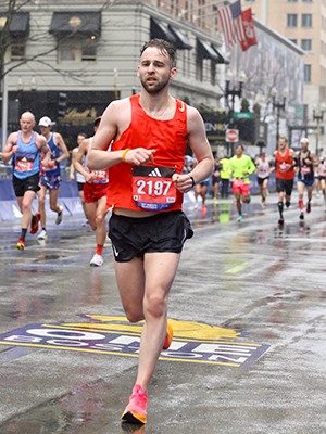 Michael Roes running the Boston Marathon. (Supplied)